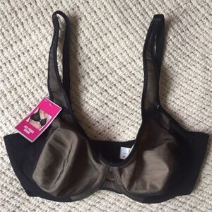 Maidenform Black and Olive Underwire Bra